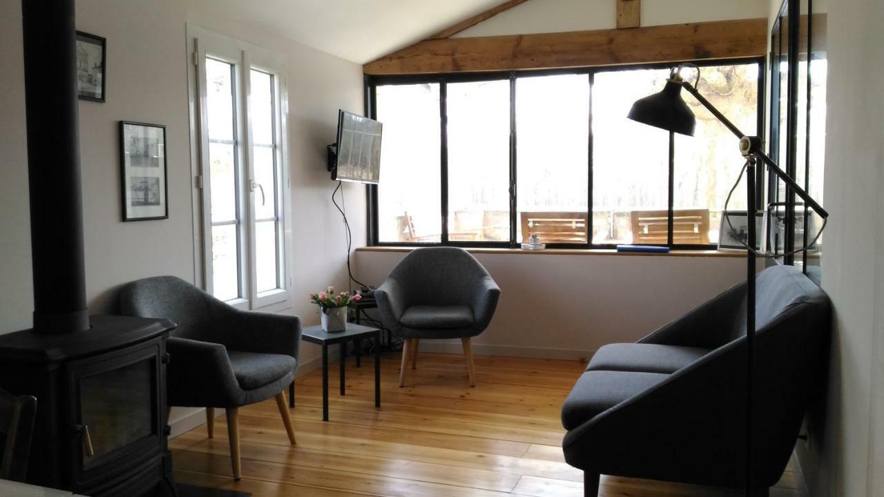 Vila Le Gue Renard-Un Balcon Sur La Charente Jarnac Exteriér fotografie